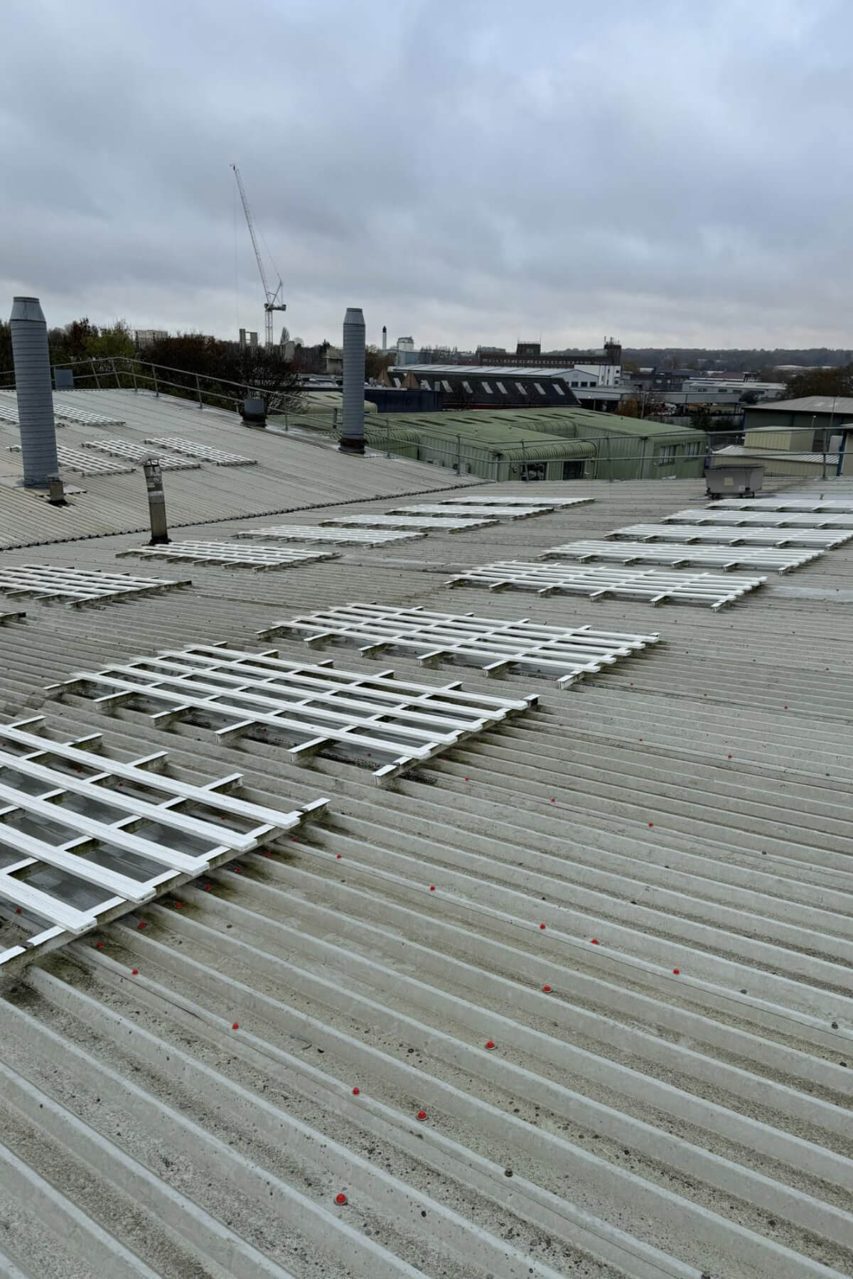 Roof railing before